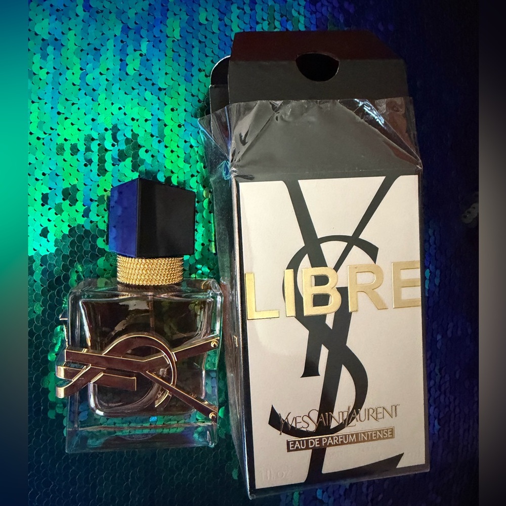 Yves Saint Laurent YSL Libre Eau de Parfum Intense Refillable Gold Black 1 oz